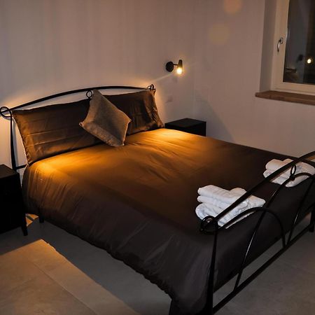 Bramante Suites Urbino Bagian luar foto